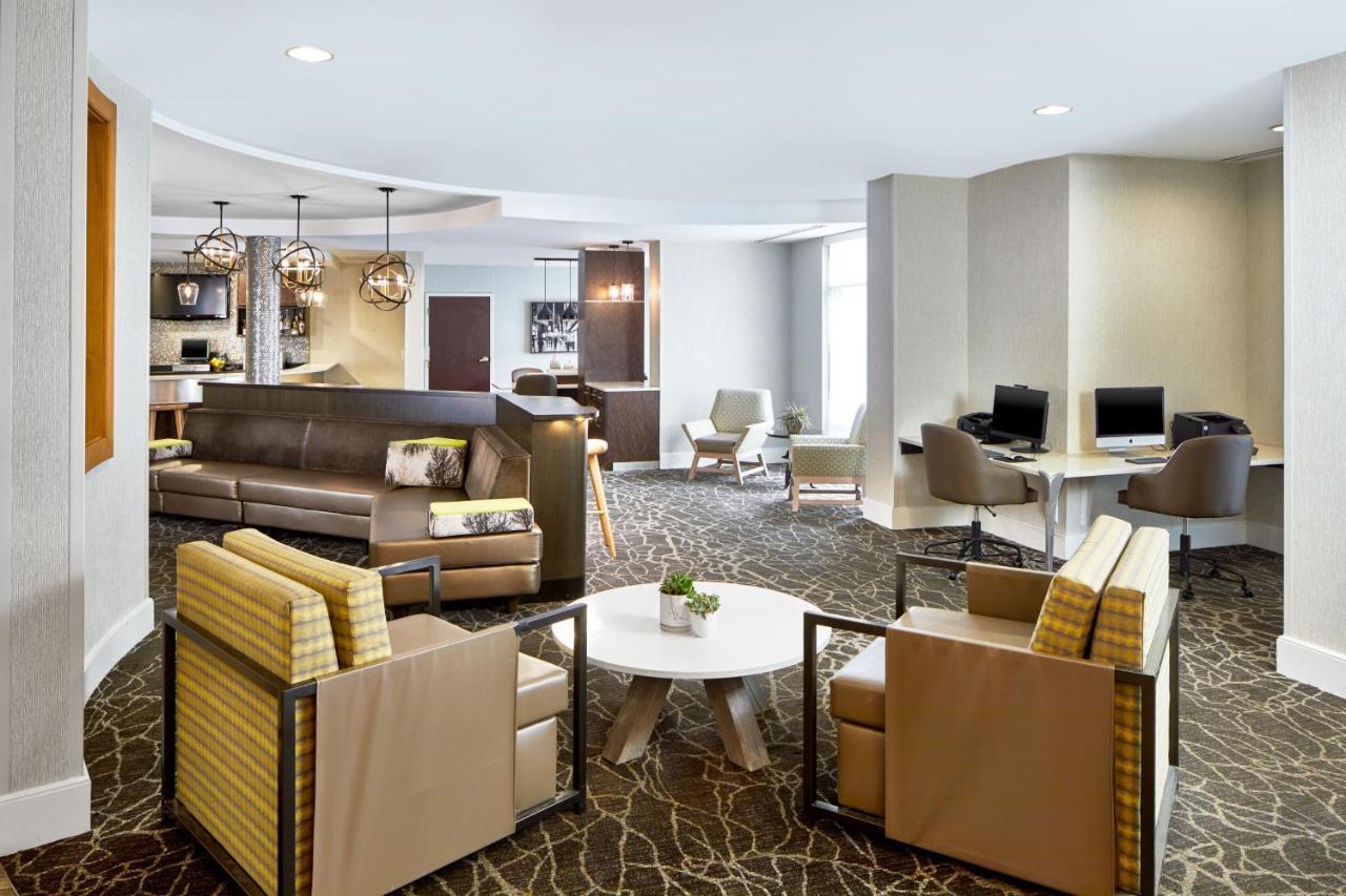 Springhill Suites Memphis Downtown Екстериор снимка