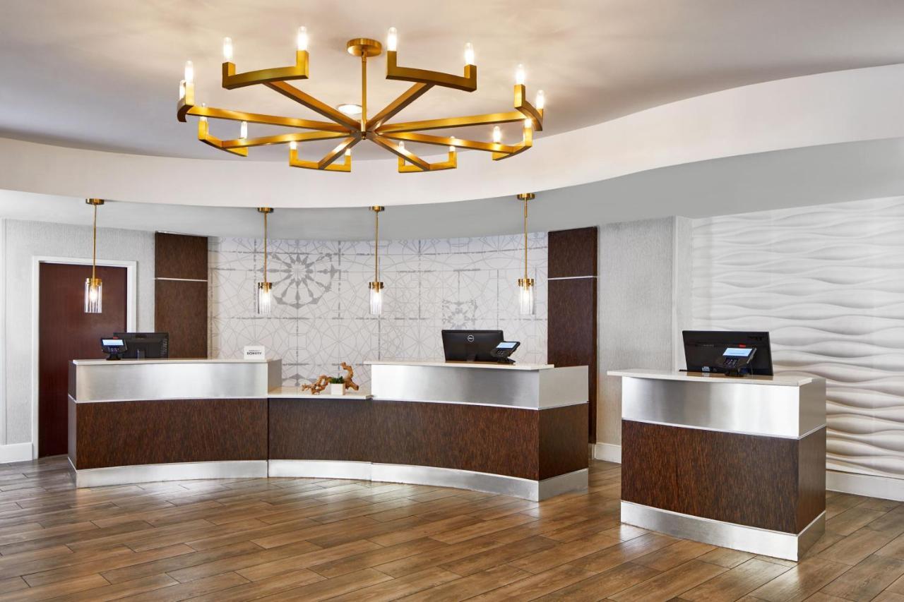 Springhill Suites Memphis Downtown Екстериор снимка