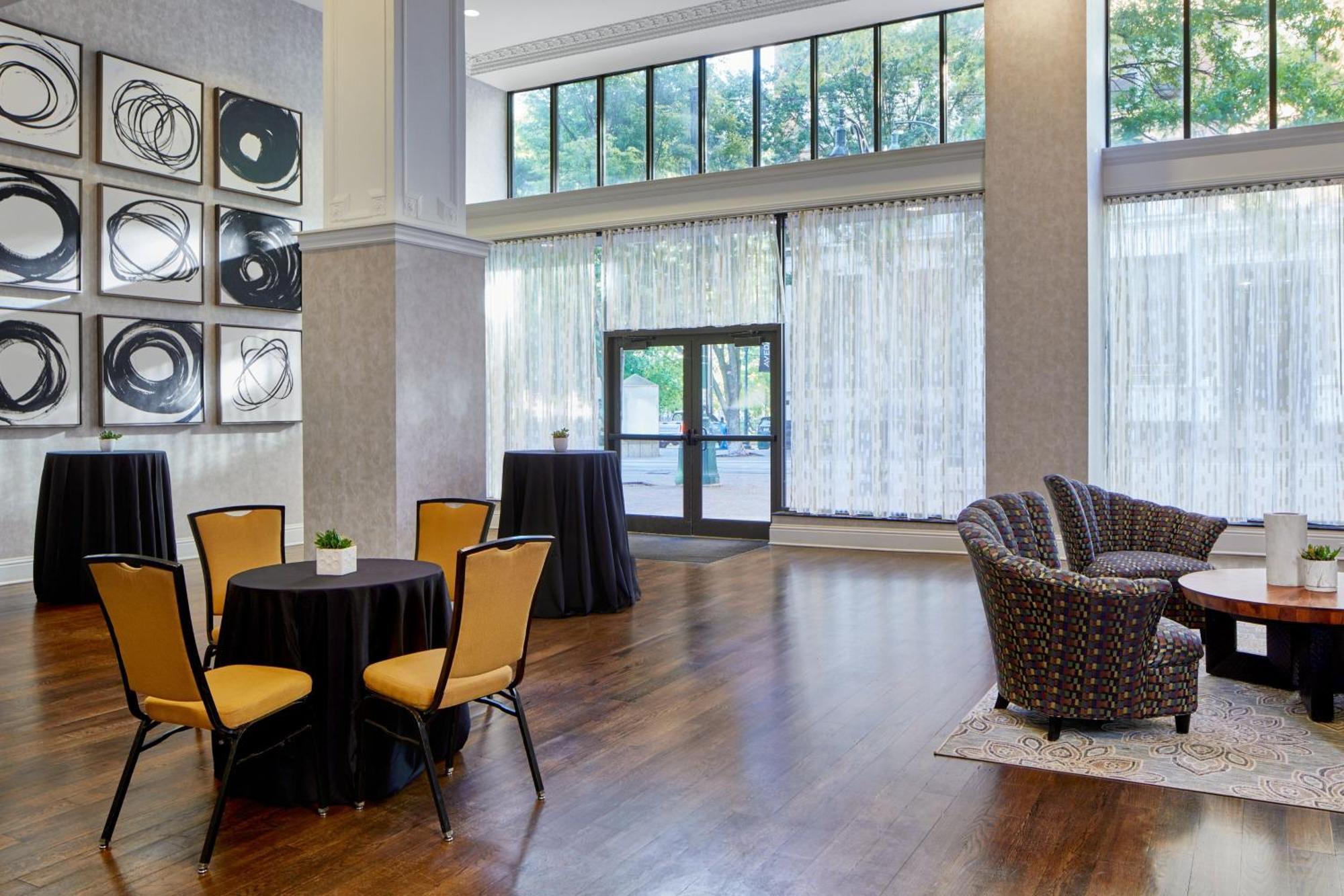 Springhill Suites Memphis Downtown Екстериор снимка