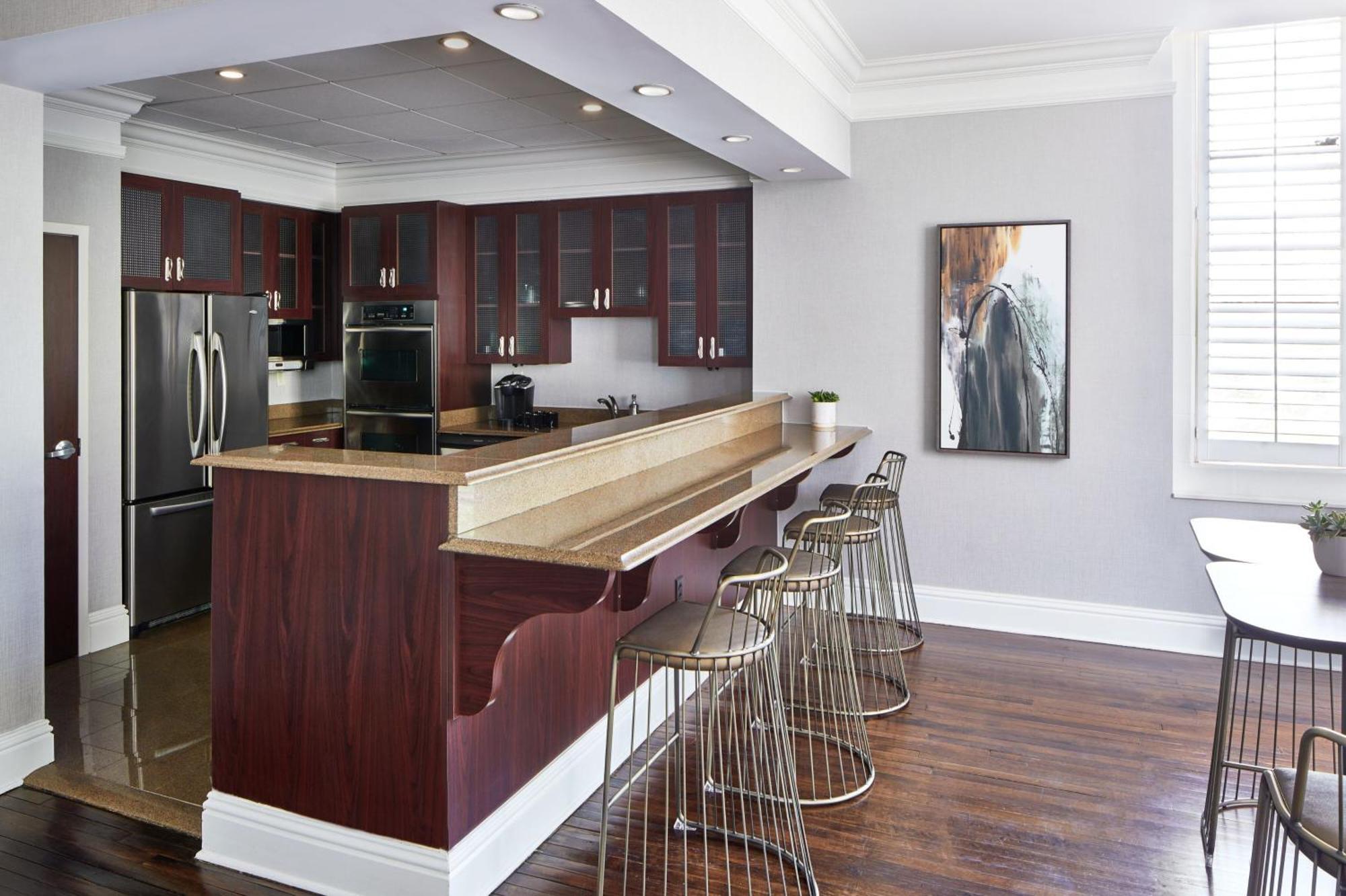 Springhill Suites Memphis Downtown Екстериор снимка