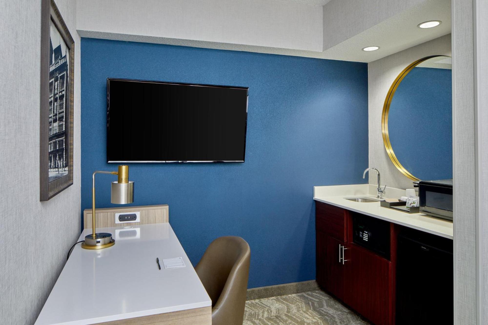 Springhill Suites Memphis Downtown Екстериор снимка