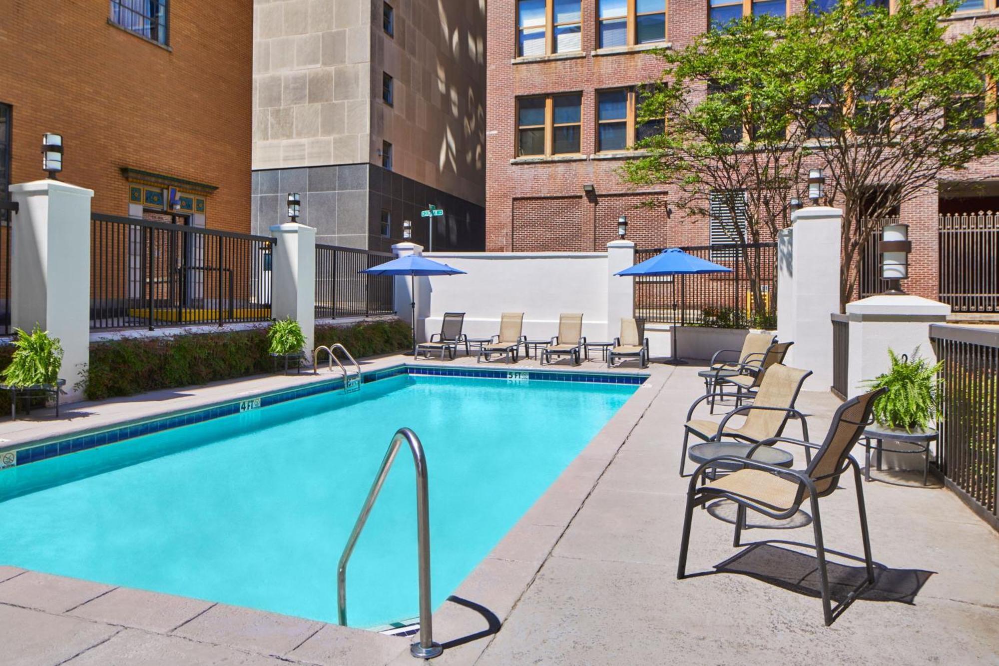 Springhill Suites Memphis Downtown Екстериор снимка