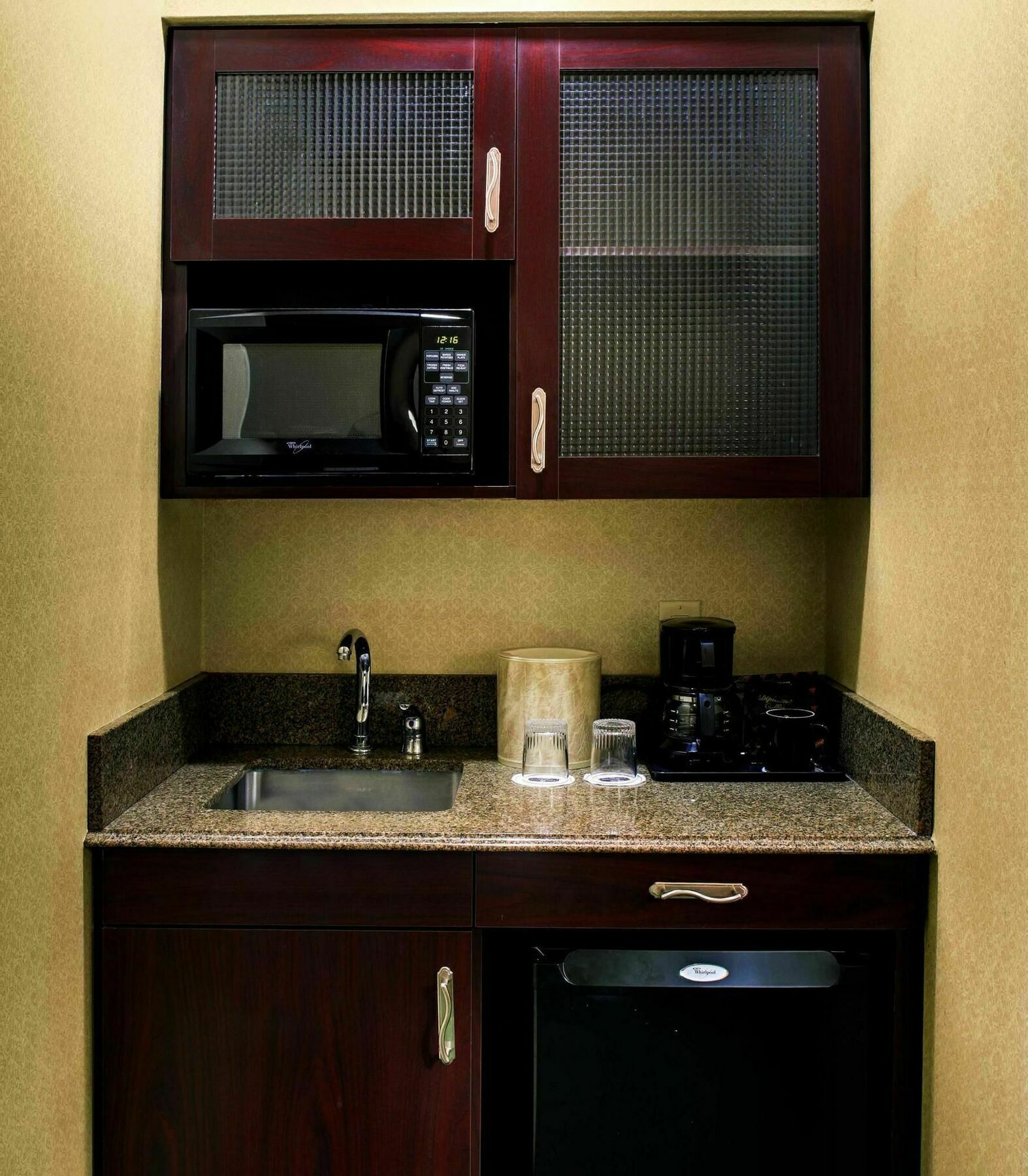 Springhill Suites Memphis Downtown Екстериор снимка